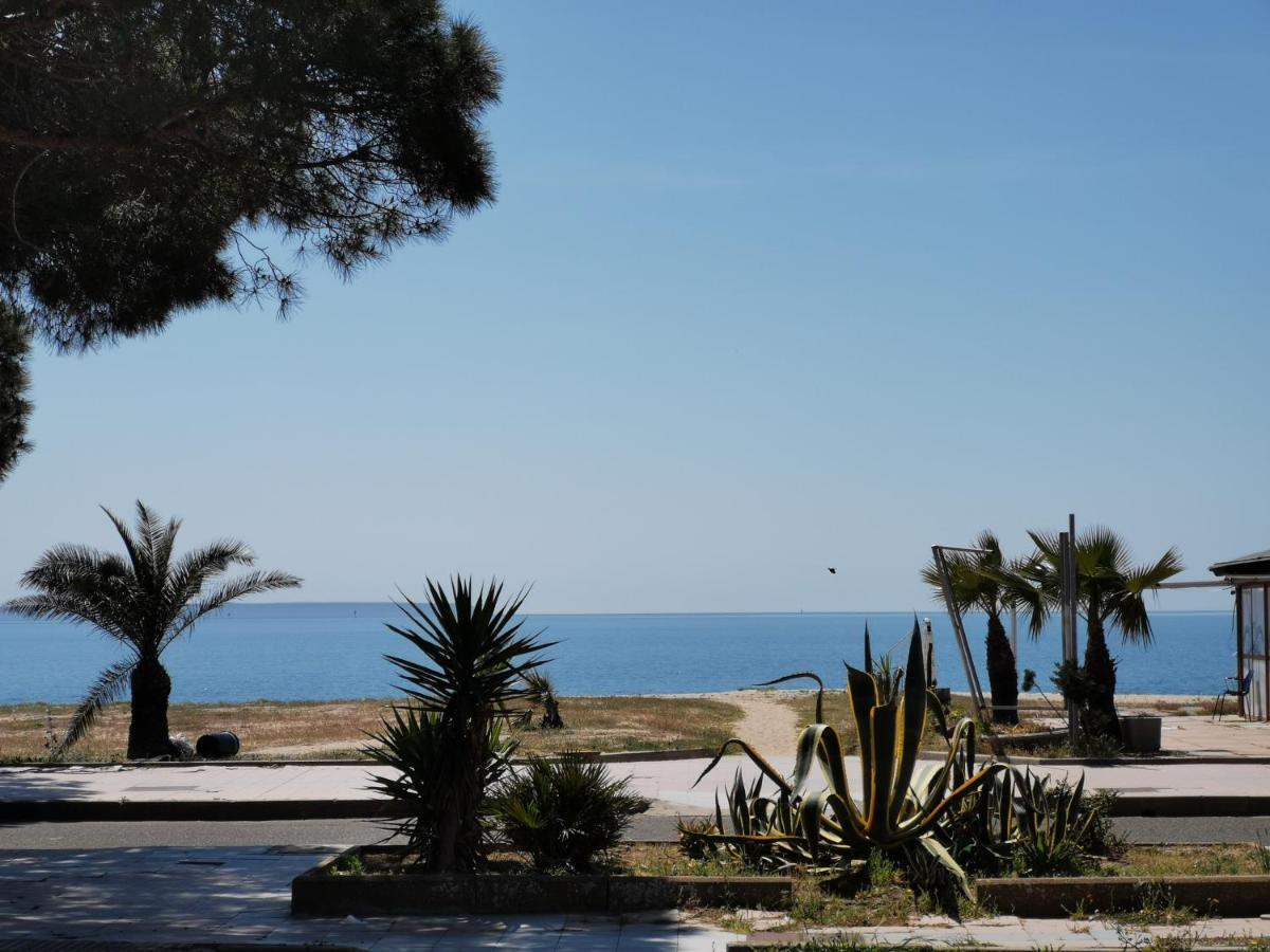 Pachisa Sul Mare Villa Torre Grande Kültér fotó
